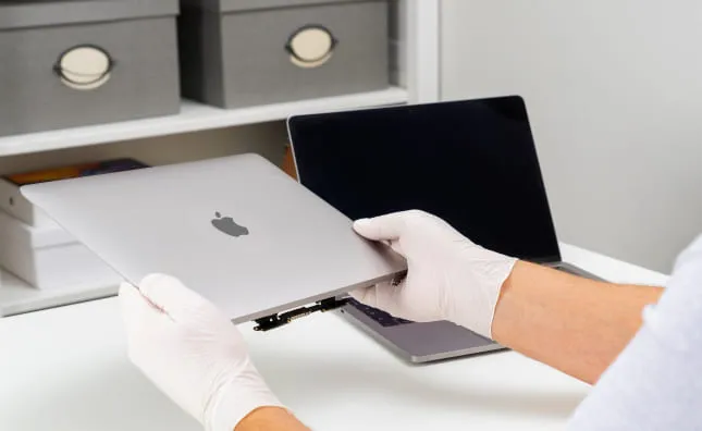 Convenient and transparent MacBook keyboard repair process