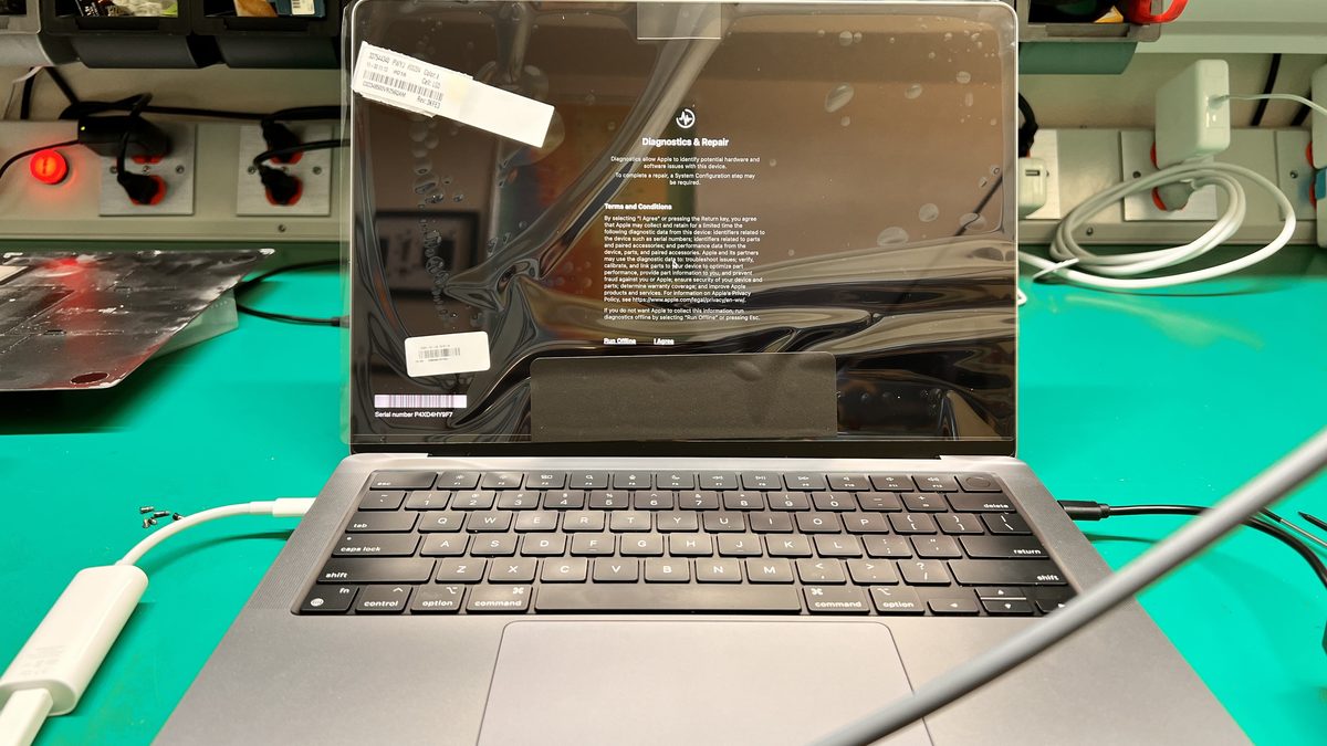 MacBook Pro Retina display showing Apple Diagnostics screen with sharp text and high pixel density