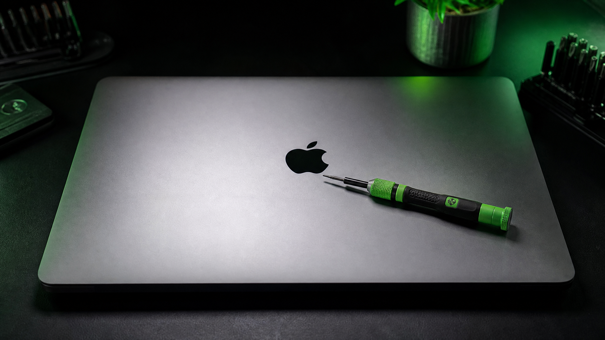 Mac Repair near Largo FL at WarriorMac repair shop
